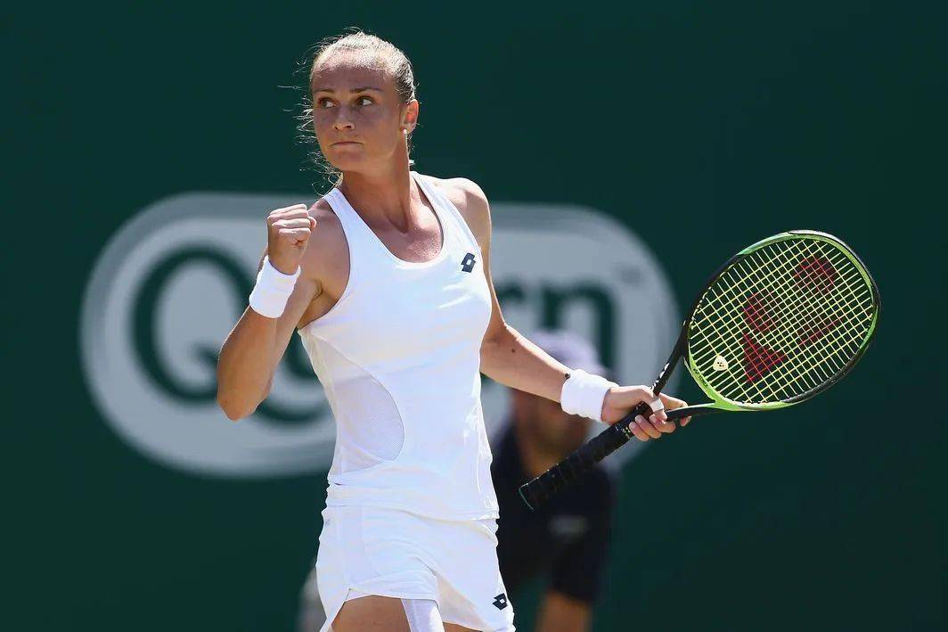 壹号娱乐官网包含科维托娃在公牛比赛中高光表现，惊险取胜引发热议！的词条